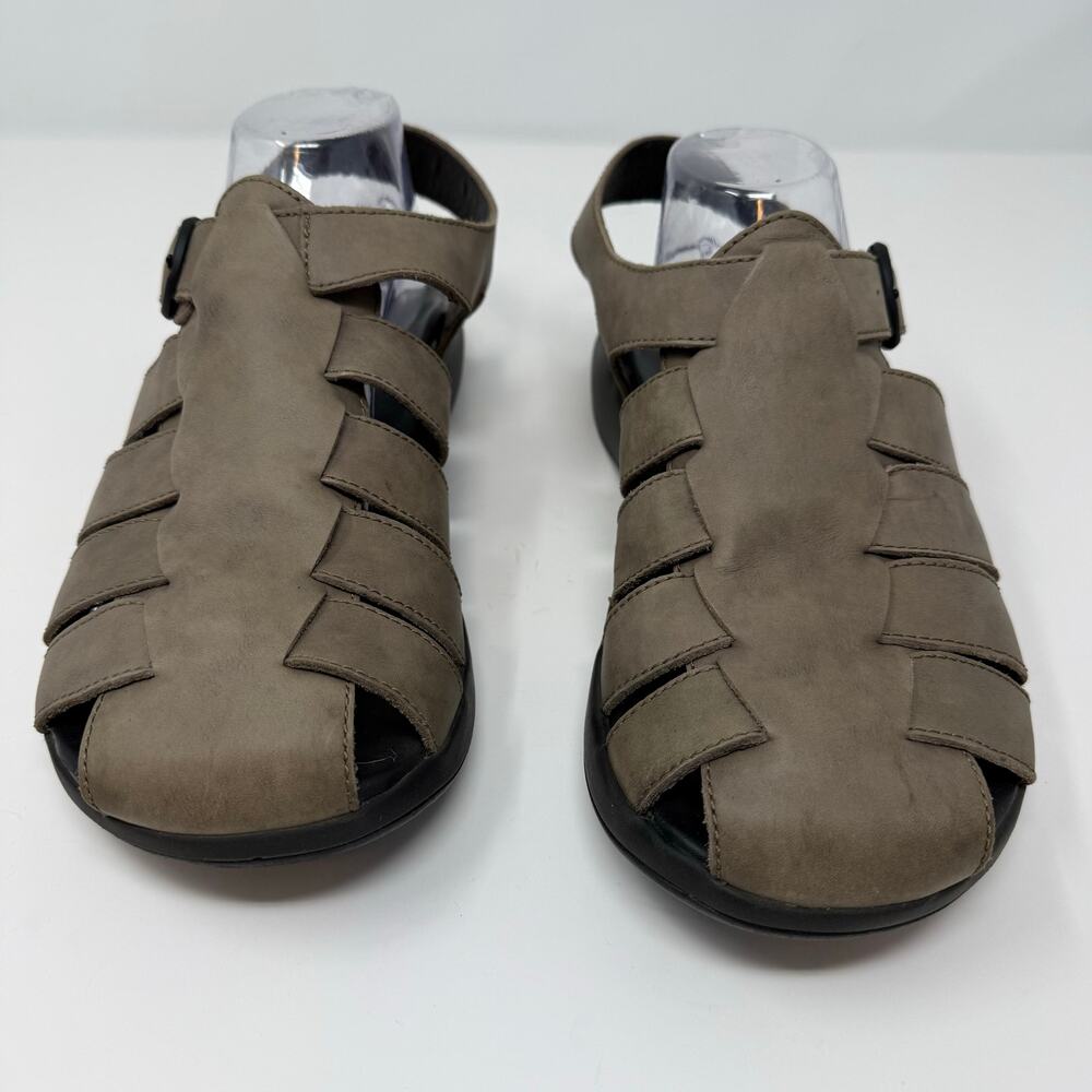 Chaco Fishermen's Sandals Men's 9 Brown Leather Casual Hippie Sandals - Picture 2 of 11